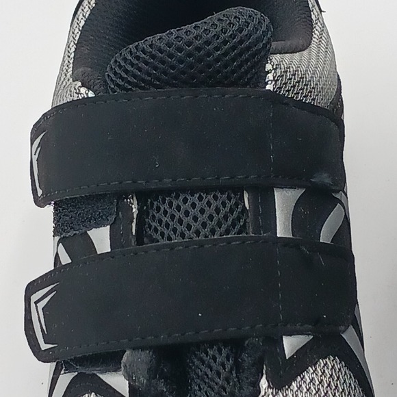 Athletic Works Boy's Silver & Black Athletic Shoes Sneaker  Size 6 - Picture 7 of 14